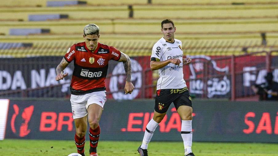 Sem chance de título, Flamengo cumpre tabela contra rebaixado Sport