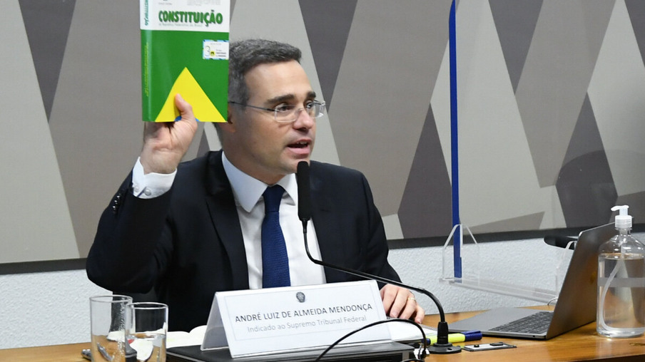 Senado aprova e André Mendonça é o 2º indicado de Bolsonaro no STF