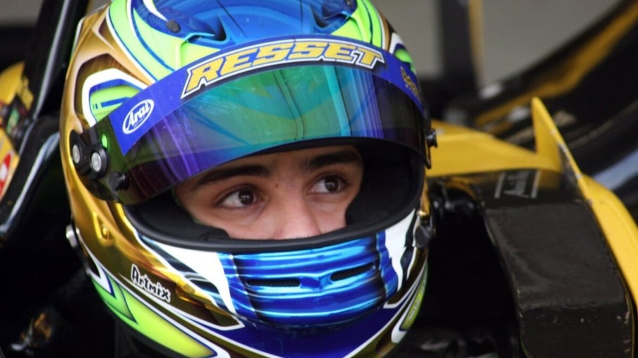 João Tesser vai disputar a Fórmula 4