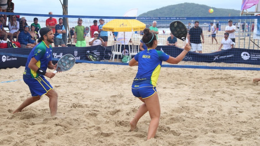 Beach tennis e bodyboard abrem o circuito de competições da temporada do Verão Paraná no litoral paranaense - 20/12/2021