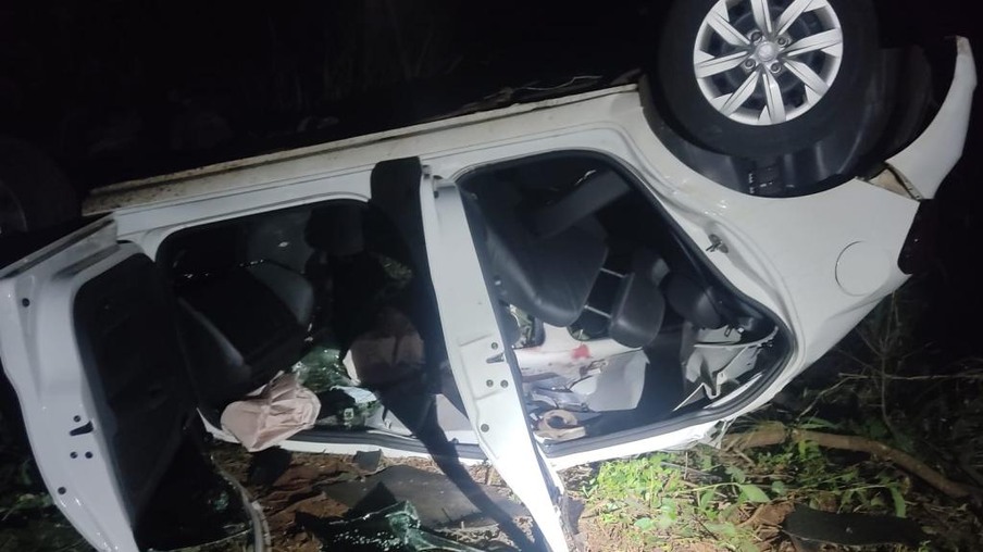 Capotamento deixa condutor de 36 anos ferido na PR-681 em Alto Piquiri