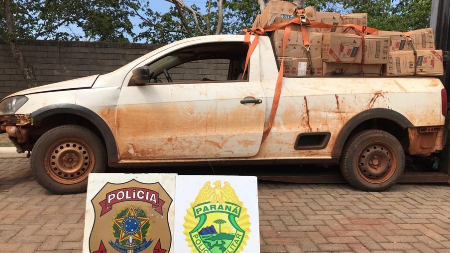 Ação policial apreende veículo com 2.500 pacotes de cigarros em Terra Roxa