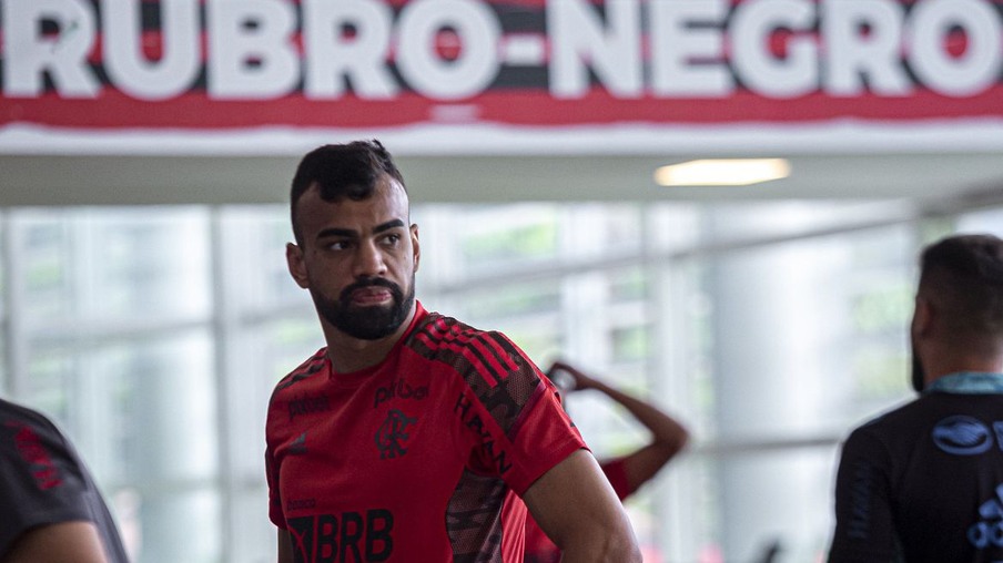 Flamengo contrata Fabrício Bruno para reforçar setor defensivo