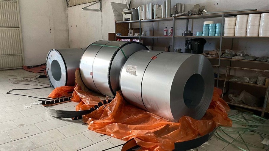 Polícia Civil recupera carga de bobinas de aço avaliada em R$ 280 mil