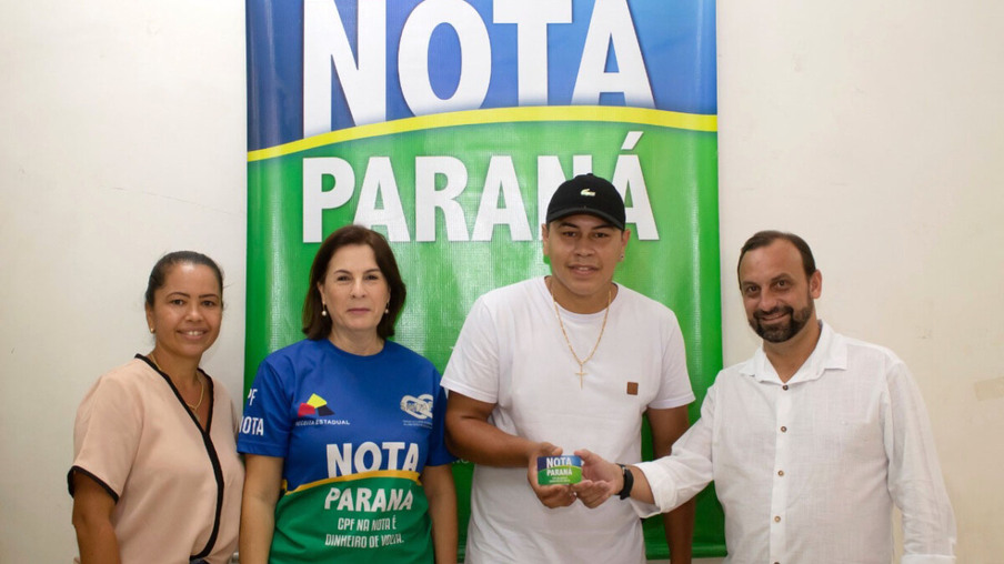 Aos 21 anos, morador de Lobato recebe o prêmio de R$ 1 milhão do Nota Paraná