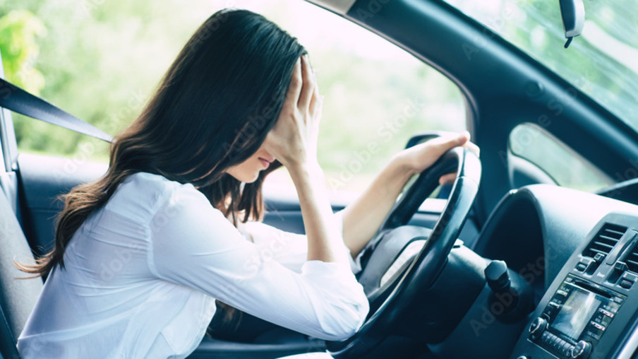 Medo de dirigir acomete 90% das mulheres, diz pesquisa