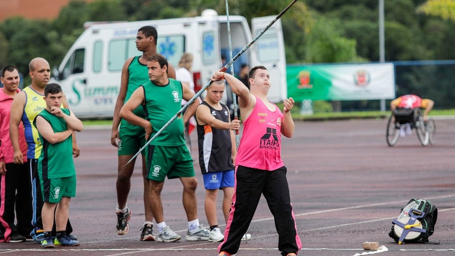 Governo promove diversas ações paradesportivas para alunos e atletas com Síndrome de Down