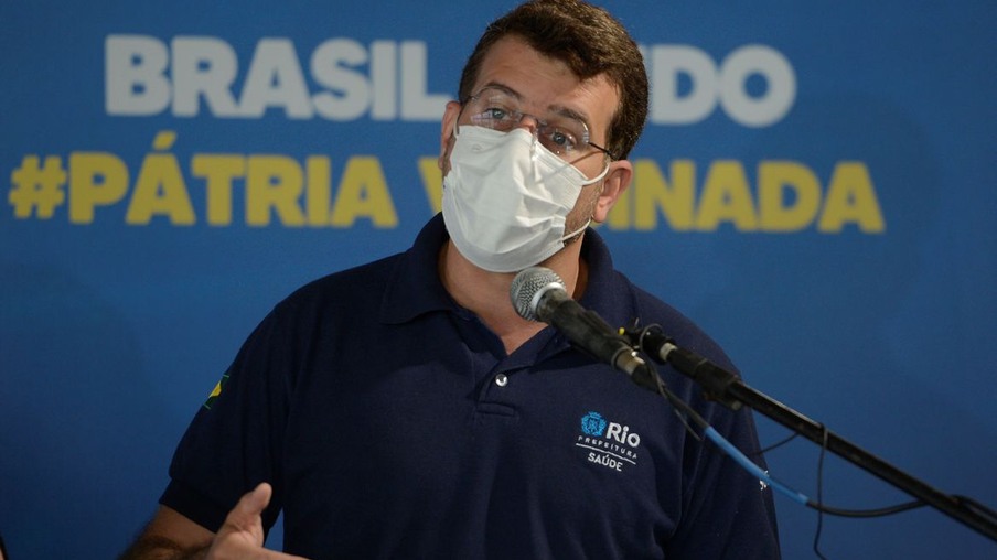 O secretário municipal de Saúde do Rio de Janeiro, Daniel Soranz fala durante evento Megavacinação Contra a Covid-19, na Cidade das Artes, no Rio de Janeiro