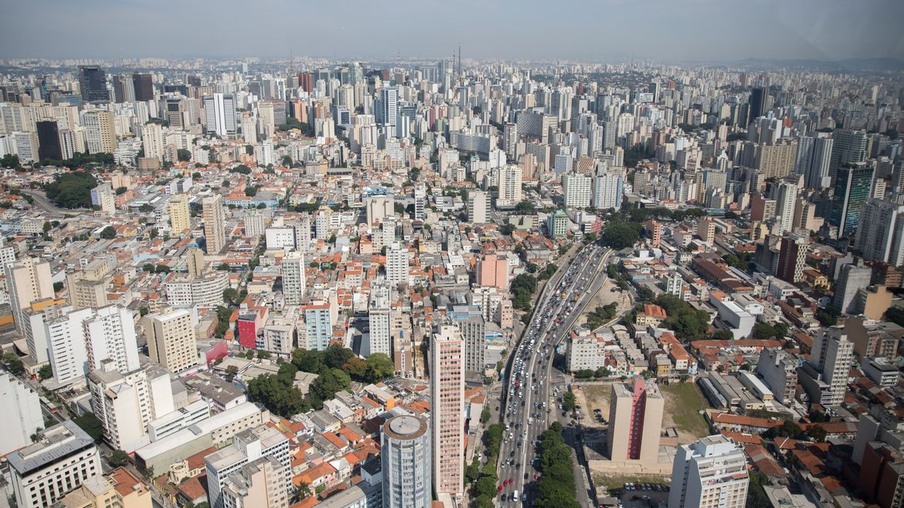 Vista aerea da cidade de São Paulo, rio Tietê, predios, São Paulo, cidade
