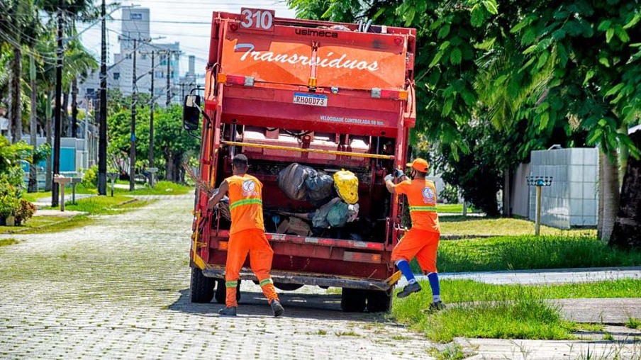 IAT contribui com recolhimento e destinação de resíduos urbanos na temporada de verão - Curitiba, 05/03/2022