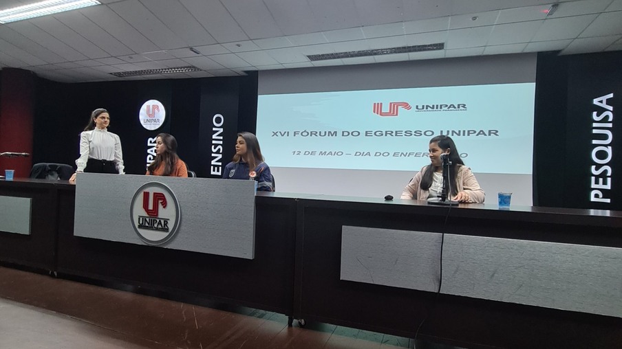Fórum de Egressos recebe as enfermeiras Bruna Zack, Edilene Dias, Indiara Teixeira e Samela Moreira