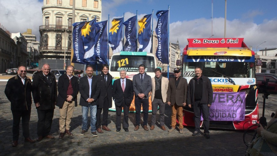 Presidente da Fórmula Truck visita  o ministro do Turismo do Uruguai