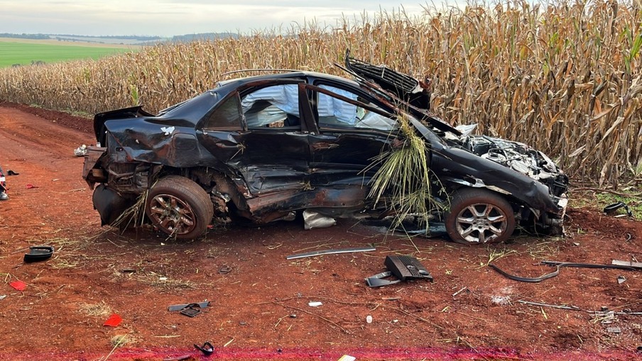 Homem morre após capotar Mercedes Benz na BR-369, entre Cascavel e Corbélia