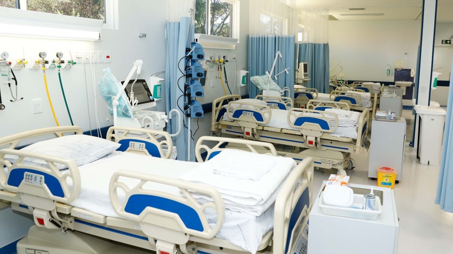 Central de encaminhamento para leitos hospitalares atende quase 2 mil paranaenses por dia