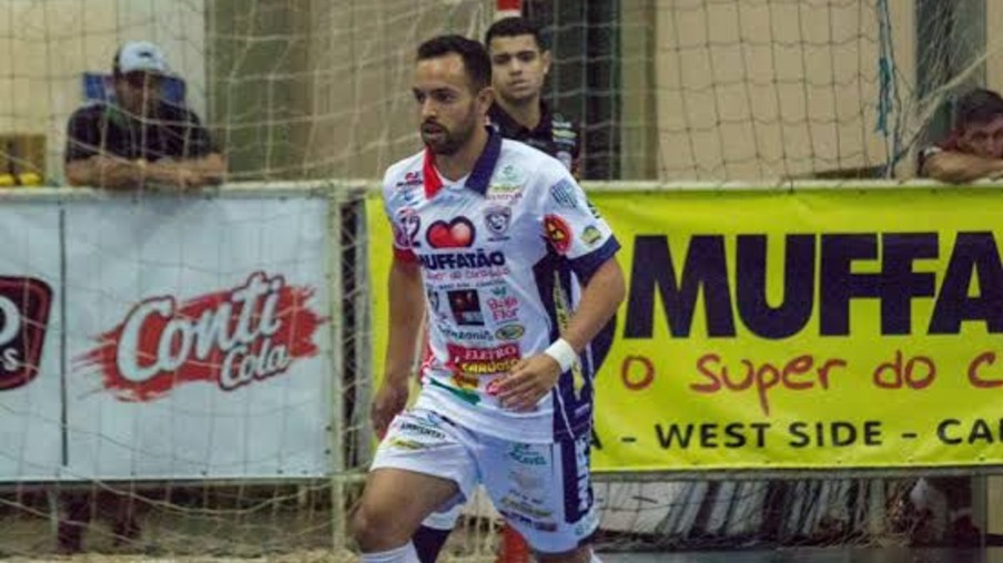 Cascavel Futsal anuncia retorno do ala Claudinho