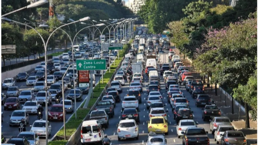 Atualmente, no Brasil, 70% da frota automóvel nacional não possui seguro