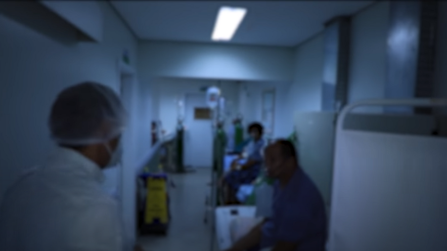Paraná tem 699 pacientes à espera de leito para covid-19