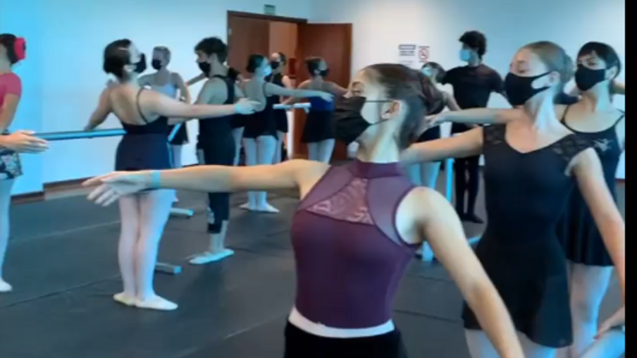 CID abre espaço para professore e alunos de dança
