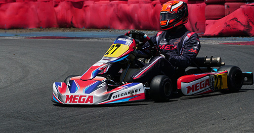 Mega Kart tem três vitórias e cinco pódios no Light