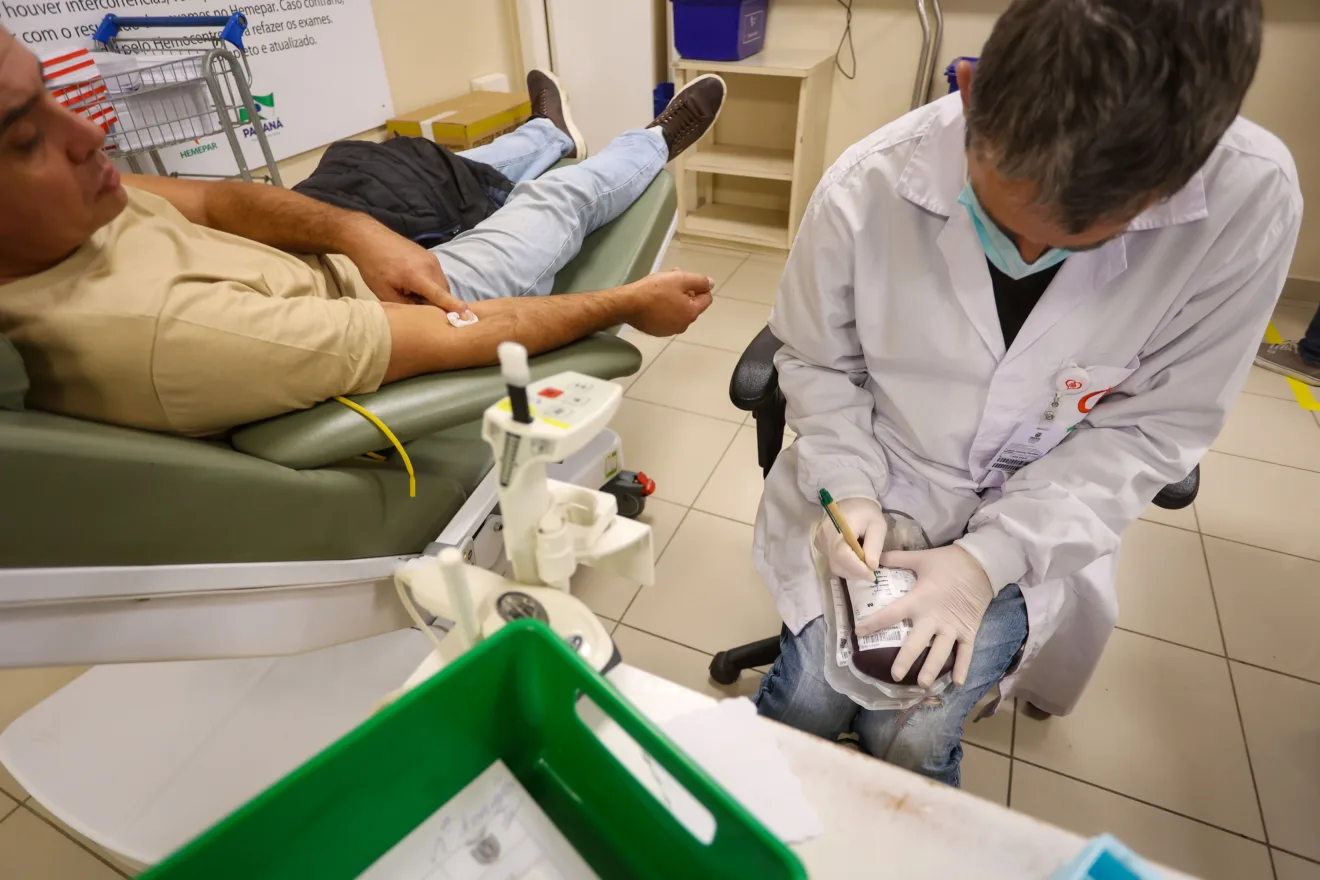 Faça sua doação de sangue e ajude a manter os estoques durante o feriado. Agende sua visita facilmente pelo site ou telefone - Foto: Gilson Abreu Faça sua doação de sangue e ajude a manter os estoques durante o feriado. Agende sua visita facilmente pelo site ou telefone - Foto: Gilson Abreu