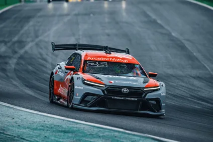 Descubra tudo sobre automobilismo em São Paulo com a abertura da temporada 2025 no Autódromo de Interlagos - Foto: Divulgação