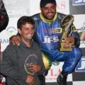 Marcos Fernandes dos Santos recupera pontos e vence a 2ª etapa do Campeonato Metropolitano de Kart com os Automóveis - Foto: Tiago Guedes 